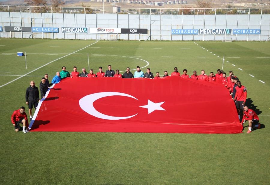 Fraport TAV Antalyaspor Maçının Hazırlıkları Devam Ediyor