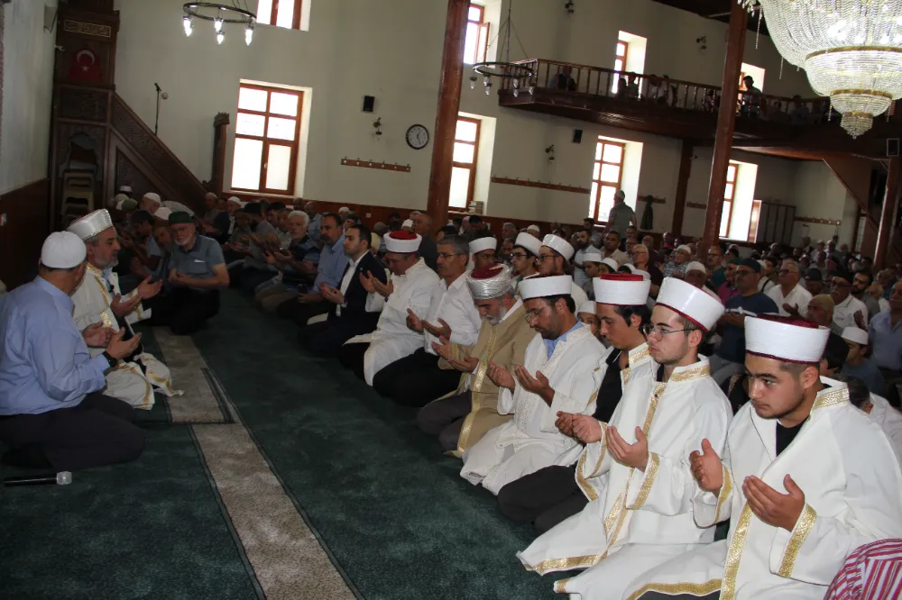 Suşehri’nde 10 öğrenci için İcazet töreni düzenlendi